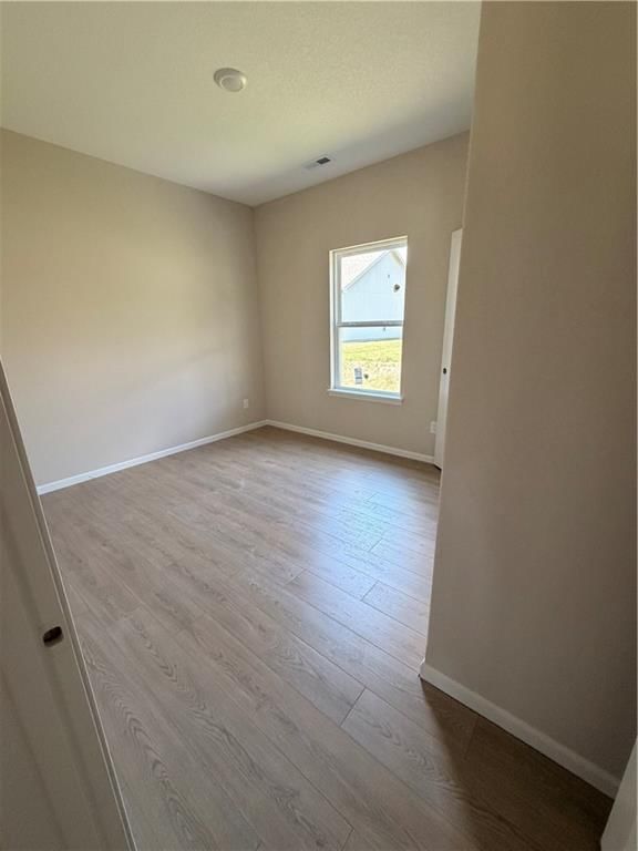 1302 NE Sequoia Court — photo 8
