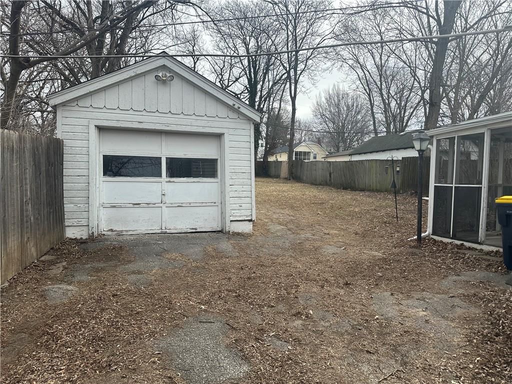 7907 MERCIER Street — photo 3