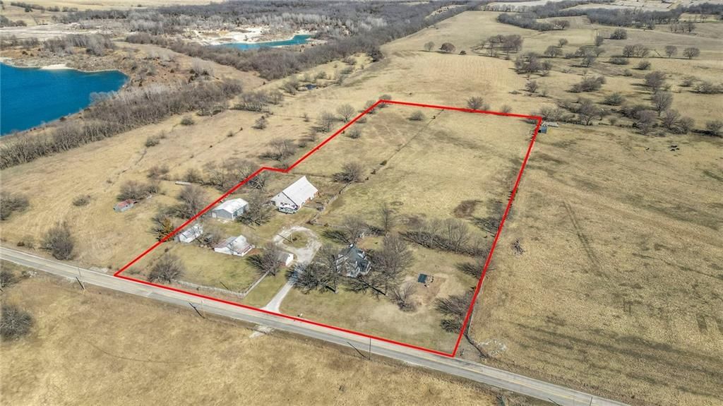 27615 Block Road — photo 98