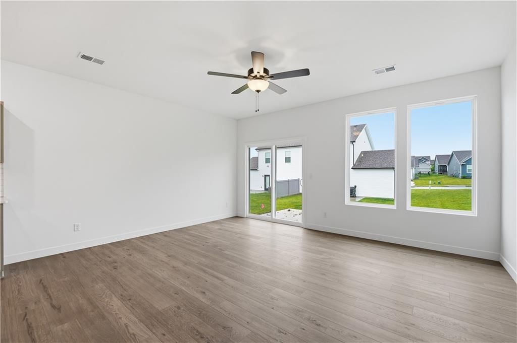 12408 S Acacia Drive — photo 8