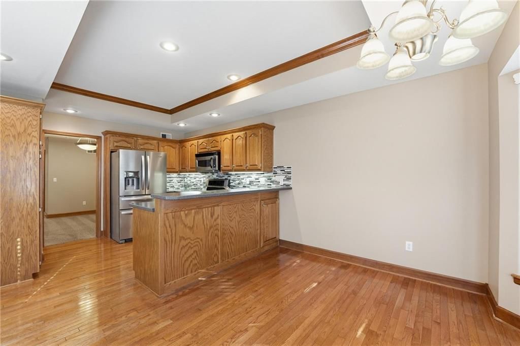 Photo 11 of 51 - 4131 SW Homestead Drive, Lee's Summit, MO 64082