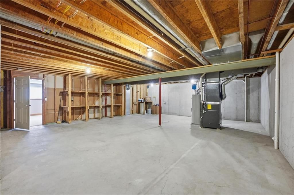 Photo 34 of 51 - 4131 SW Homestead Drive, Lee's Summit, MO 64082