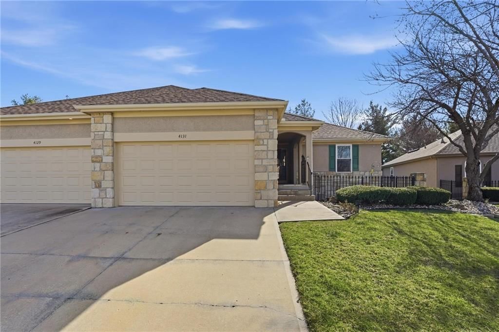 Photo 38 of 51 - 4131 SW Homestead Drive, Lee's Summit, MO 64082