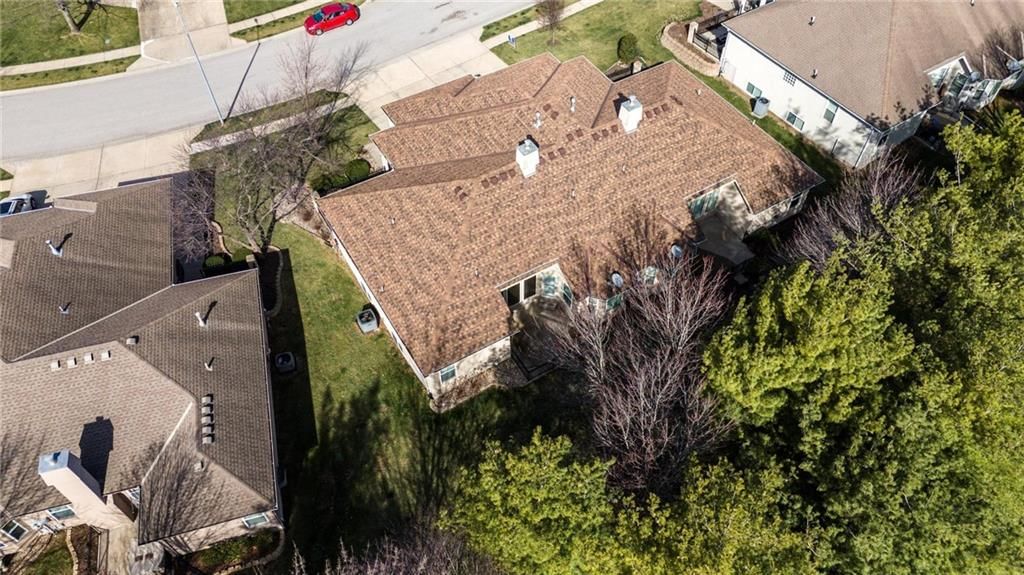 Photo 47 of 51 - 4131 SW Homestead Drive, Lee's Summit, MO 64082
