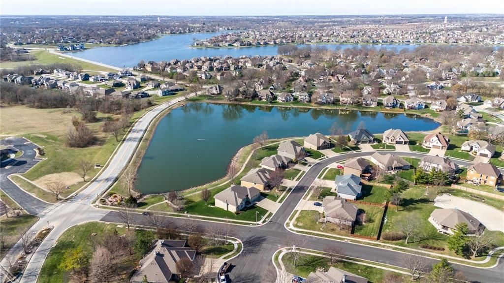 Photo 50 of 51 - 4131 SW Homestead Drive, Lee's Summit, MO 64082