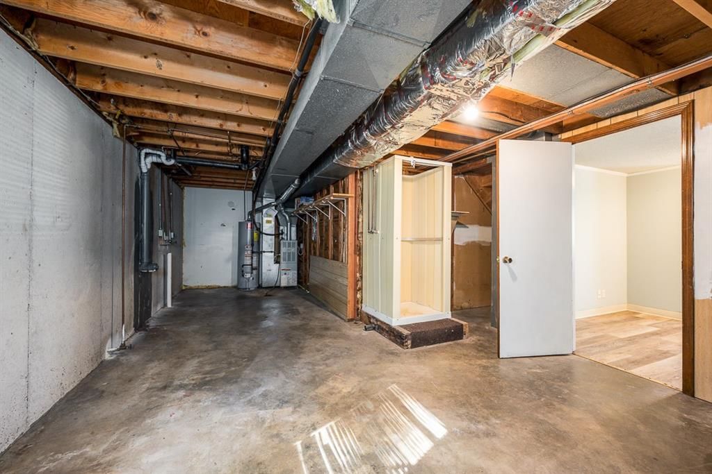 11123 - 11125 Leavenworth Road — photo 11