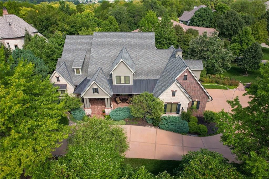 10816 W 140th Street, Overland Park, KS