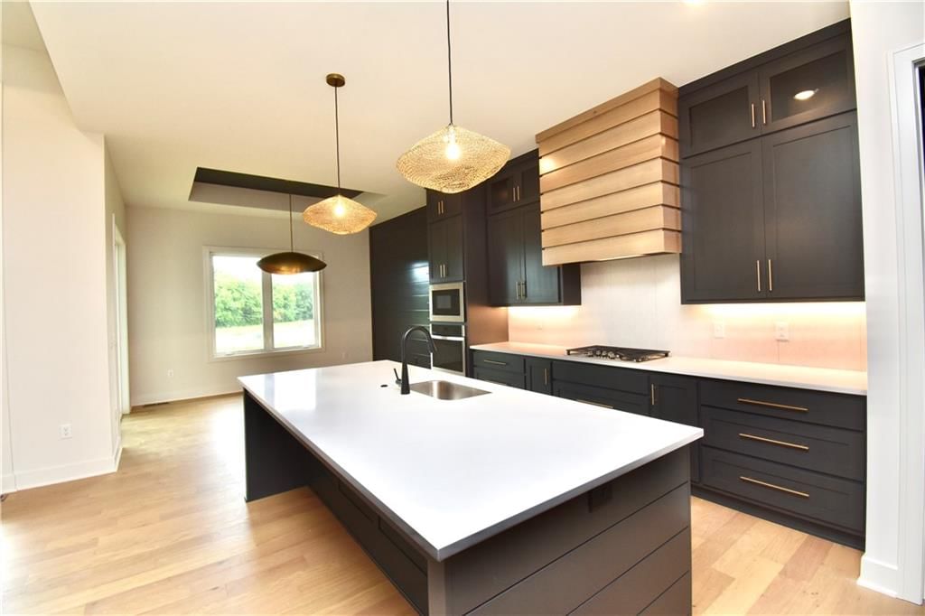 7645 N Booth Avenue — photo 8