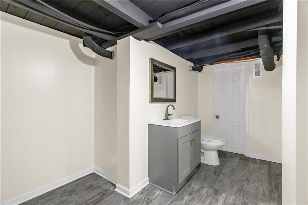 2944 N 60th Street — photo 11