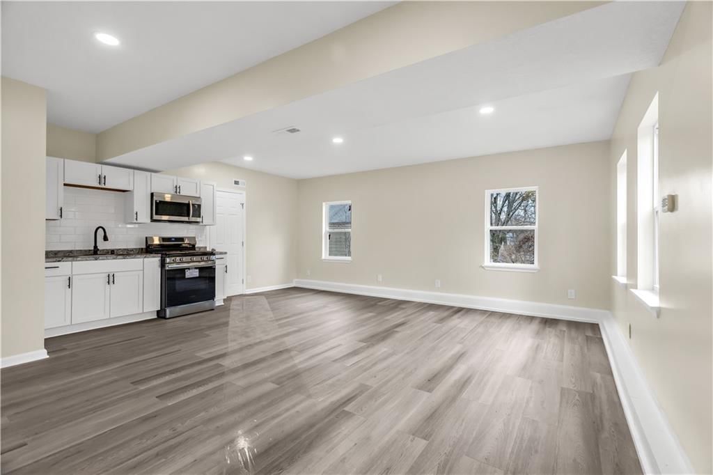 2944 N 60th Street — photo 12