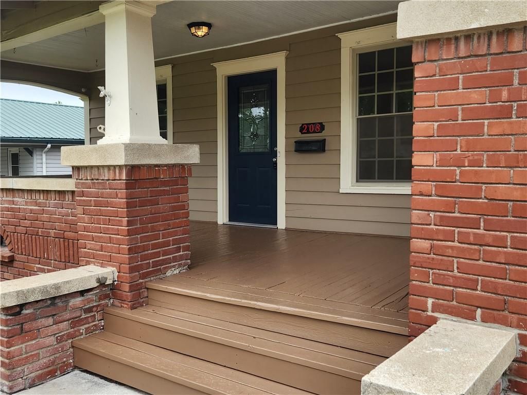 208 Main Street — photo 4