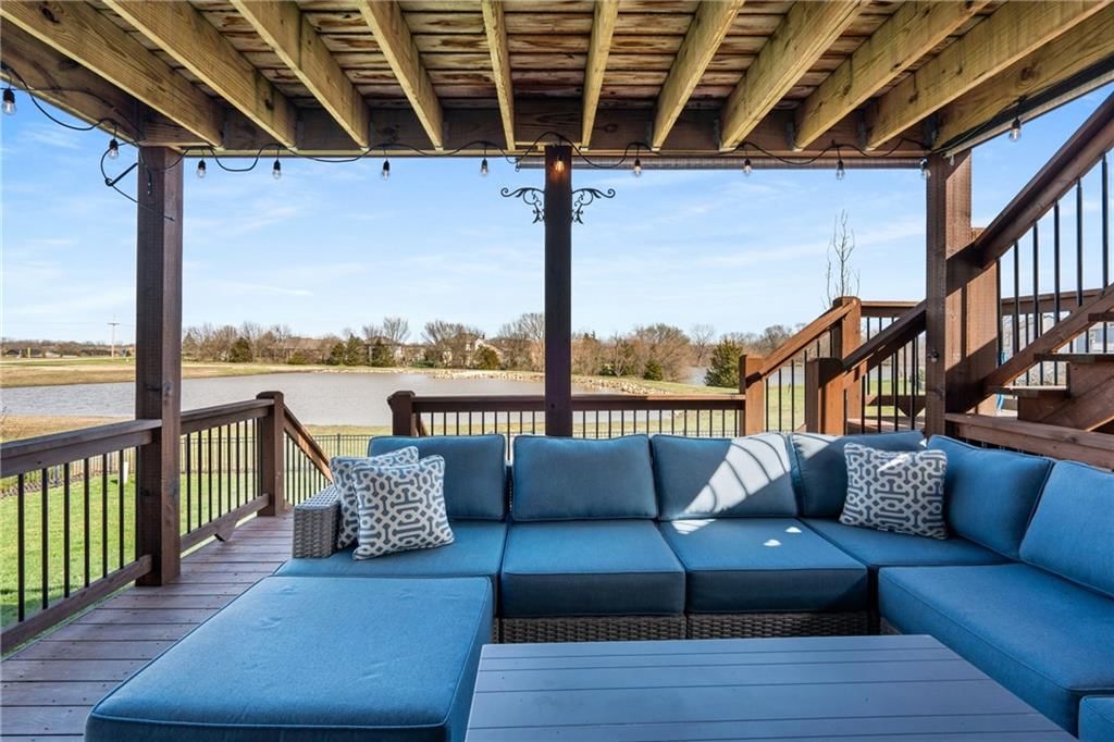 20739 South Barker Road, Spring Hill, KS