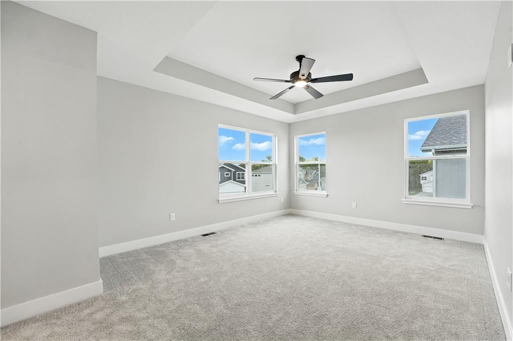 806 Glenn Circle — photo 10