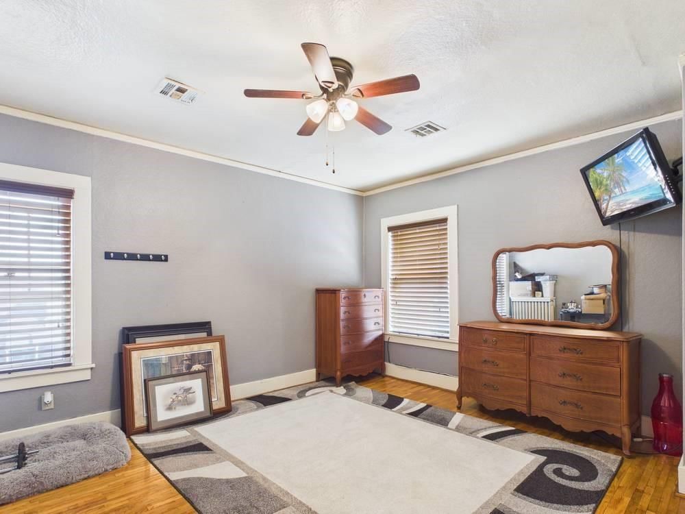 517 S Eddy Street — photo 44