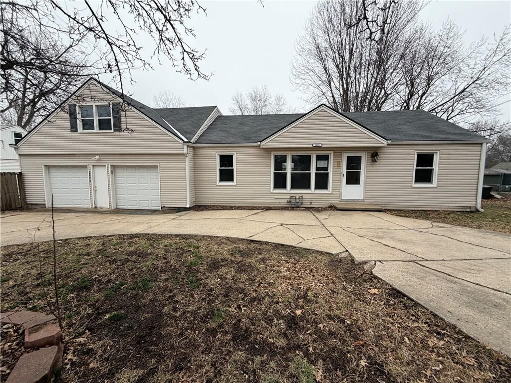 5805 Ridgeway Avenue, Kansas City, MO