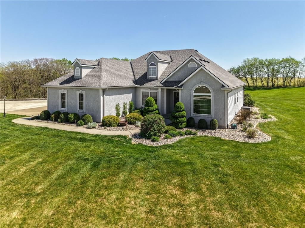 19255 Lane Tree Drive, Platte City