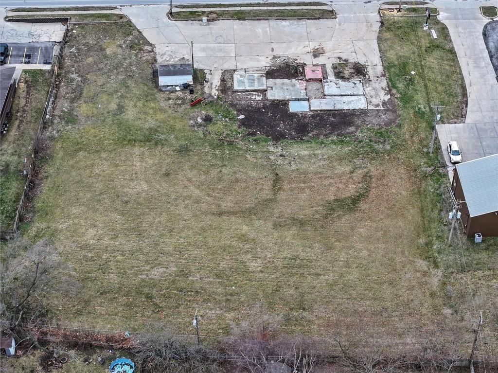 1012 N 7 Highway — photo 5