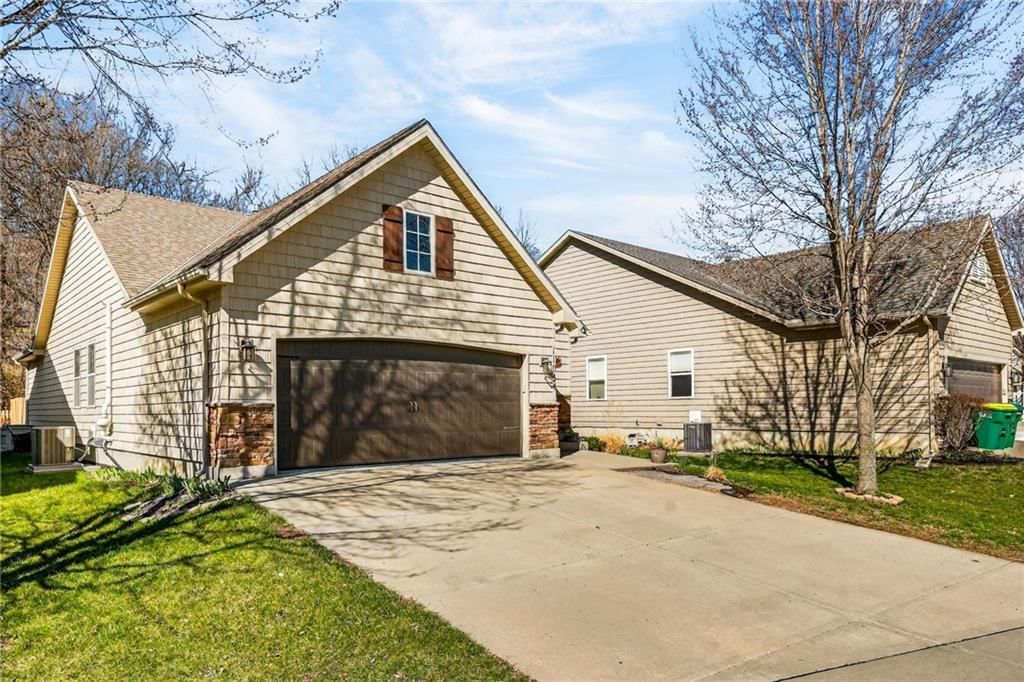 11054 Whispering Lane — photo 4