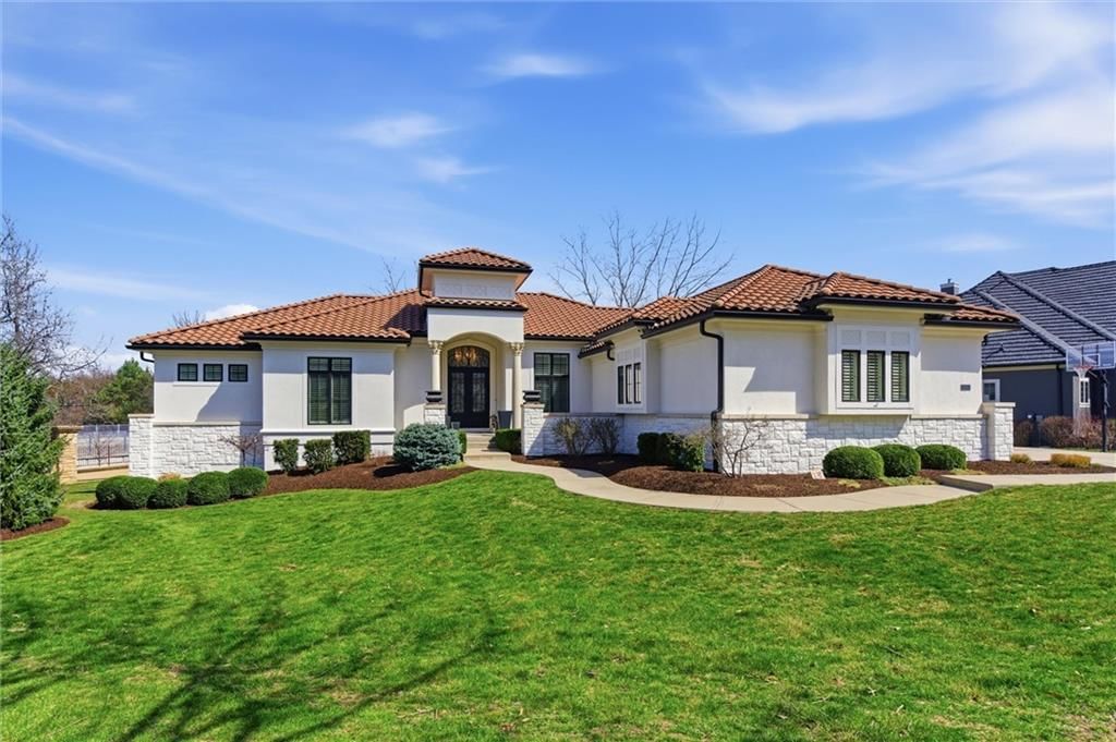 14301 Cedar Street, Leawood, KS