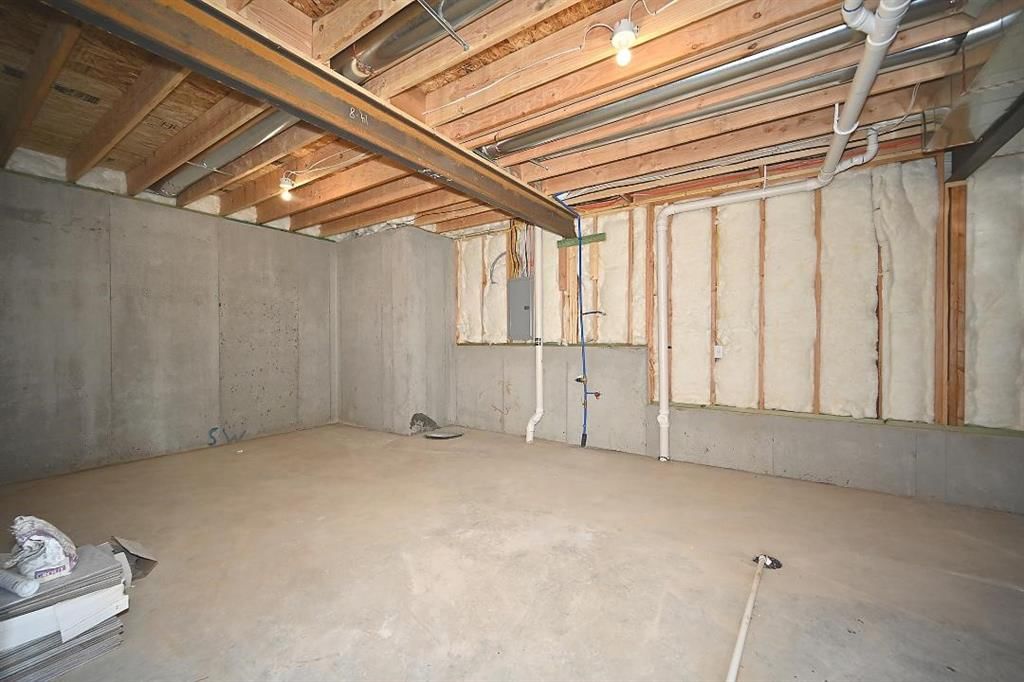 107 JOHNSON Circle — photo 32