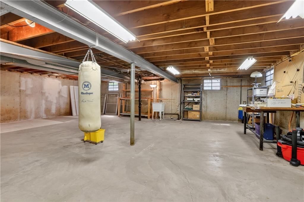 10011 Fontana Lane — photo 21