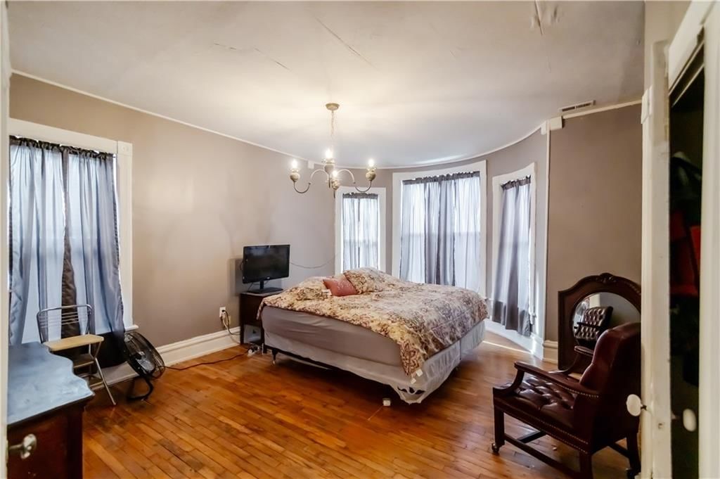 605 Atchison Street — photo 31