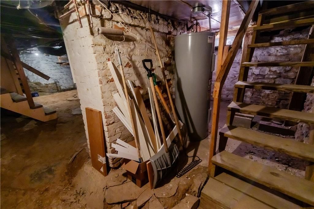 605 Atchison Street — photo 60