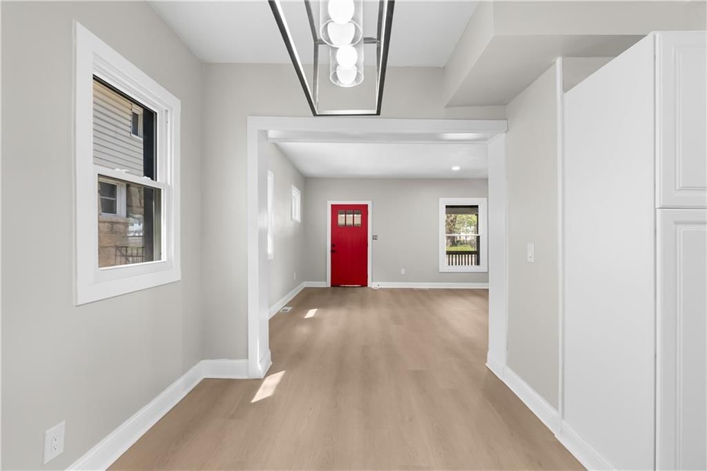 3403 Indiana Avenue — photo 12