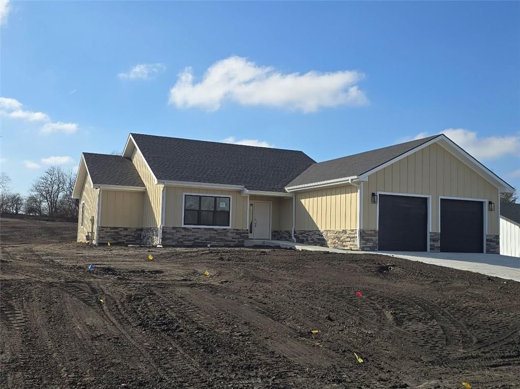1003 George Court, Effingham