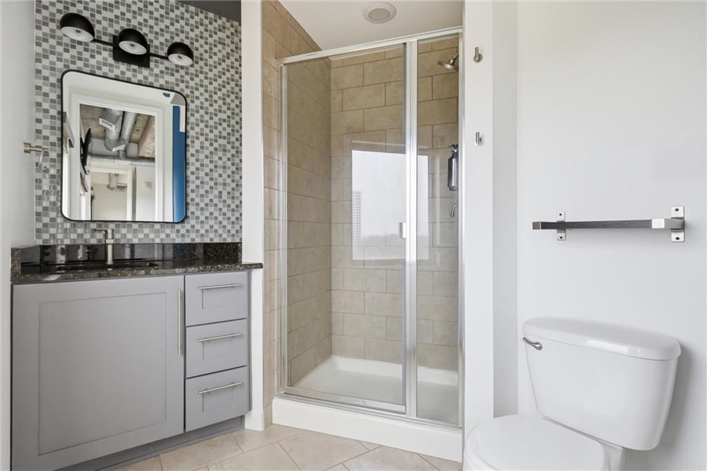 2940 Baltimore Avenue — photo 13