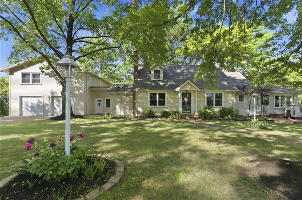 14401 Lookout Drive, Kansas City, MO