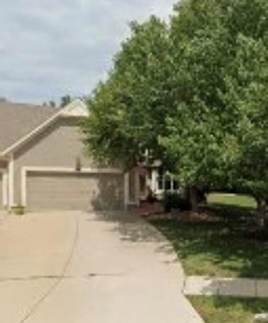 7406 W 148th Street, Overland Park, KS