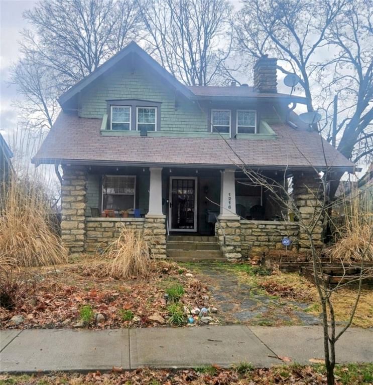 1216 W 38th Street, Kansas City, MO