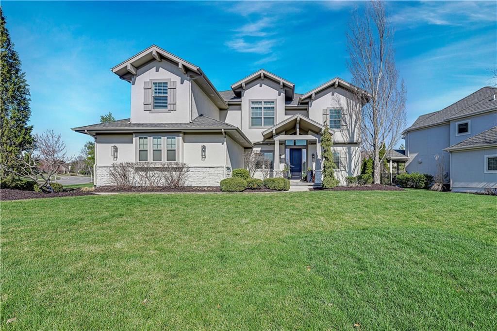 11212 W 164th Street, Overland Park, KS