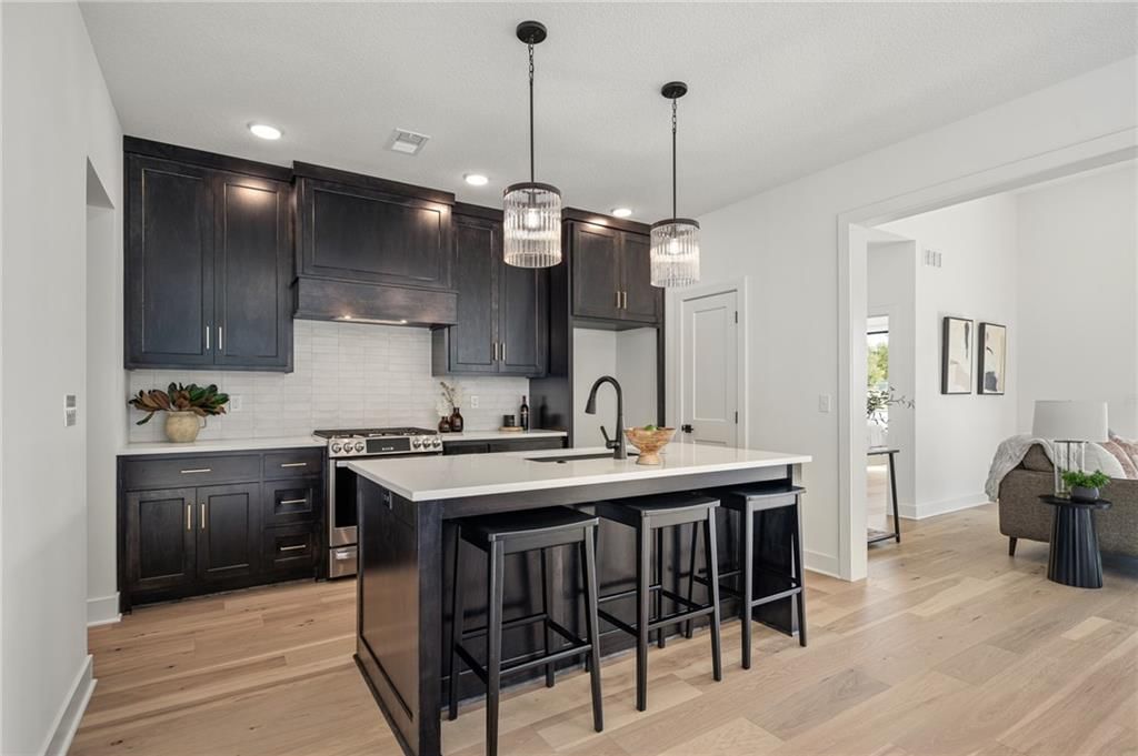 9715 Jupiter Street — photo 11