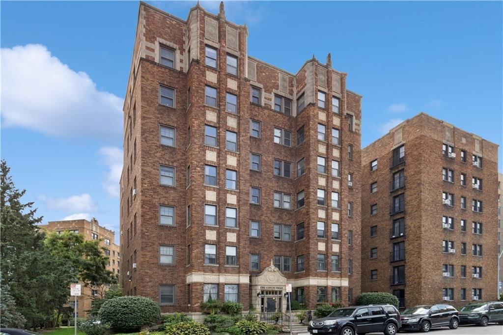 807 W 48th Street, Kansas City, MO