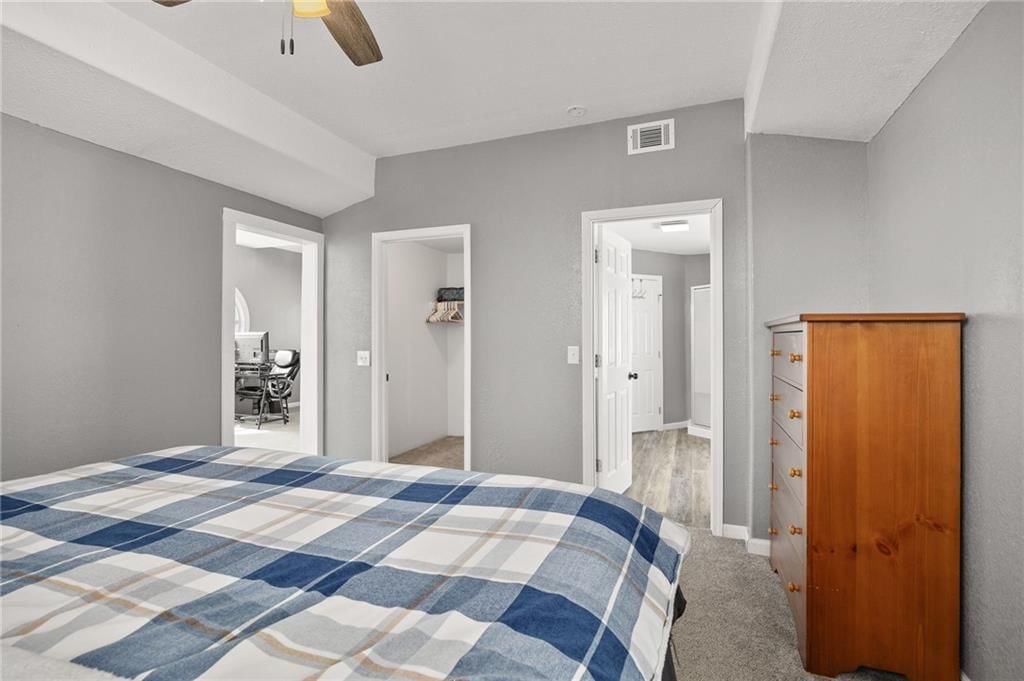 105 S Grant Street — photo 10