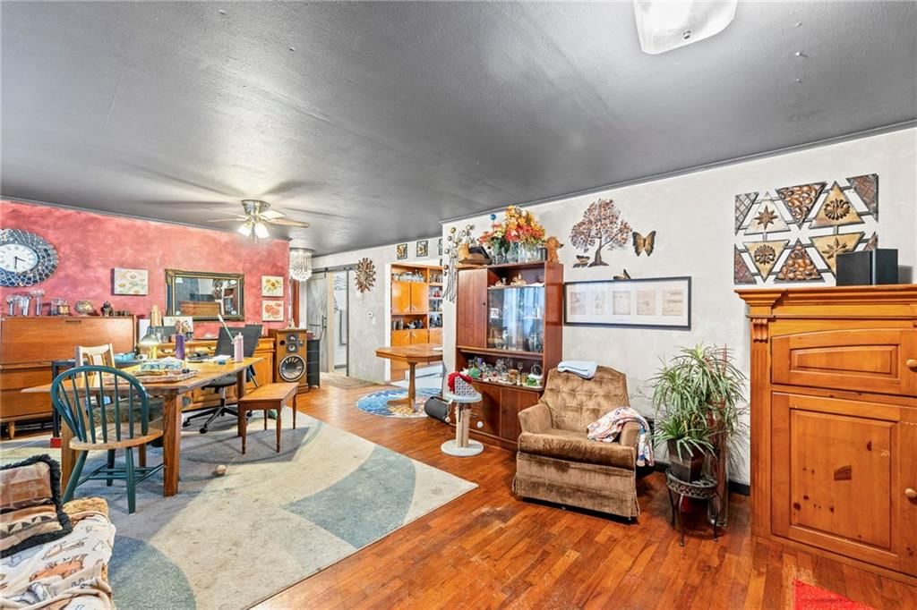 812 Randolph Street — photo 9