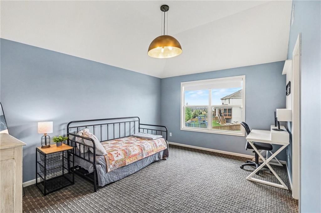 Photo 21 of 38 - 15945 W 165th Street