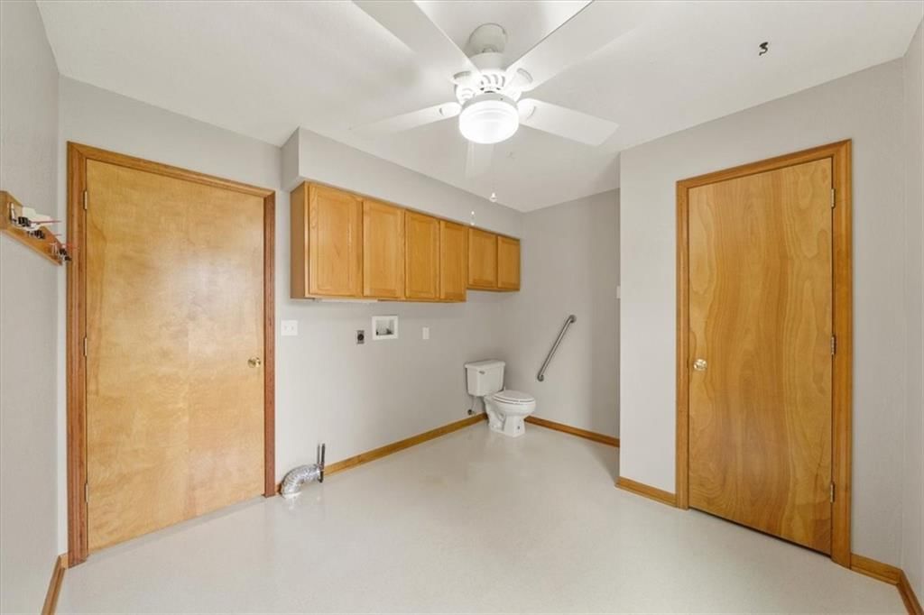 609 Main Street — photo 19