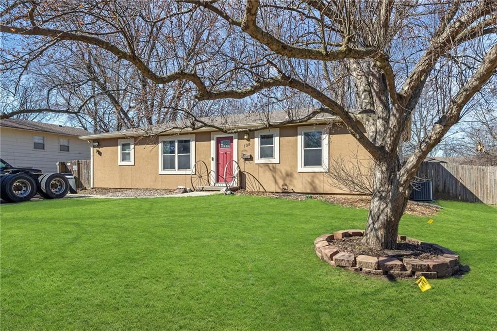 104 SW Alderson Place, Lee's Summit, MO