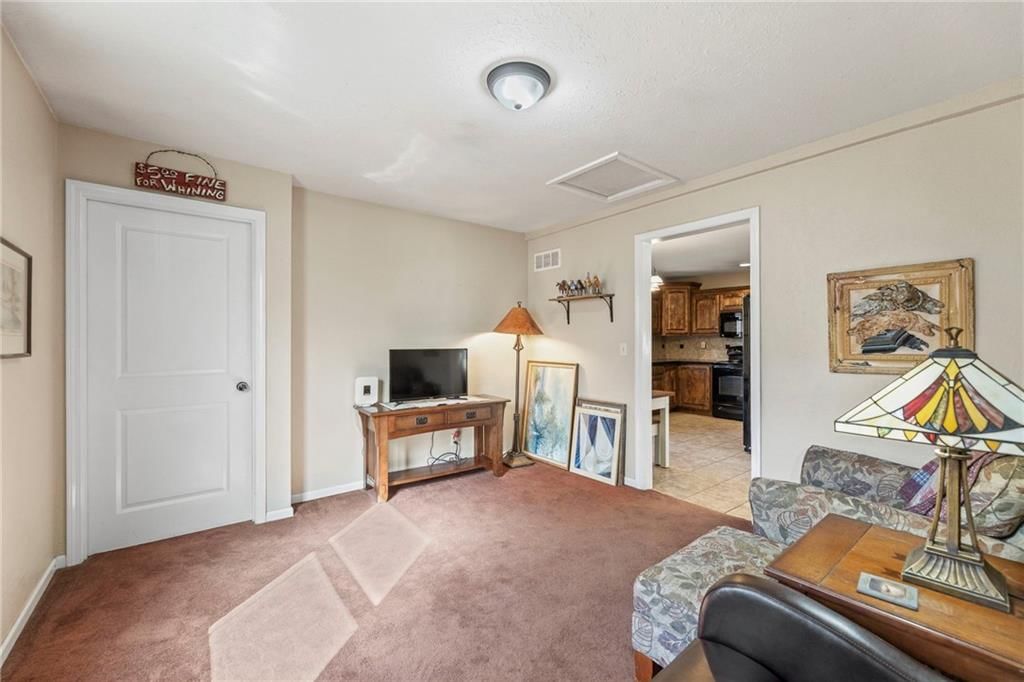 104 SW Alderson Place — photo 11