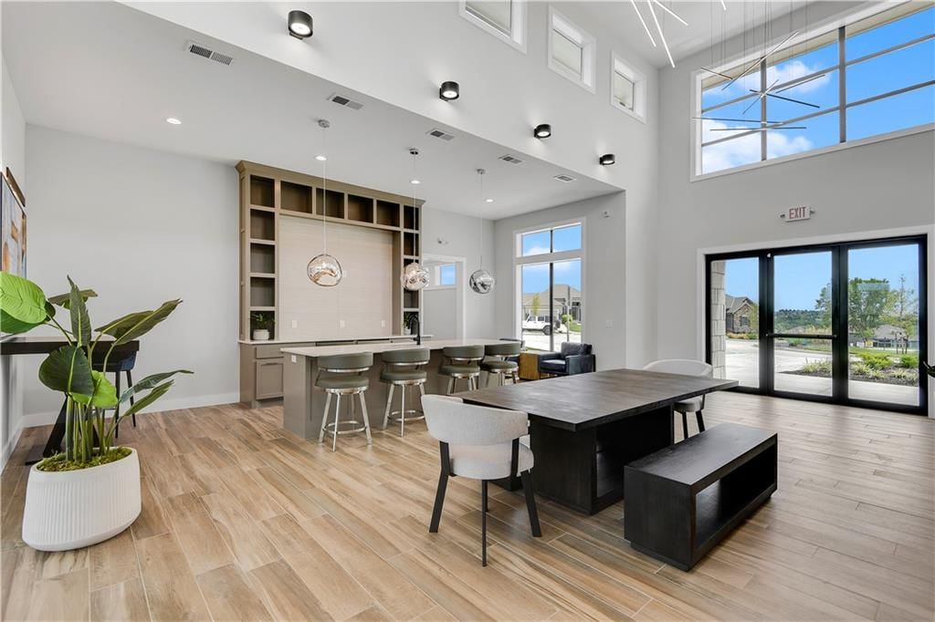 17412 Richards Street — photo 53