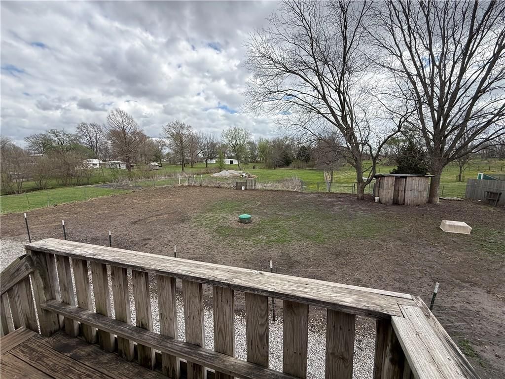 23257 Locust Street — photo 17