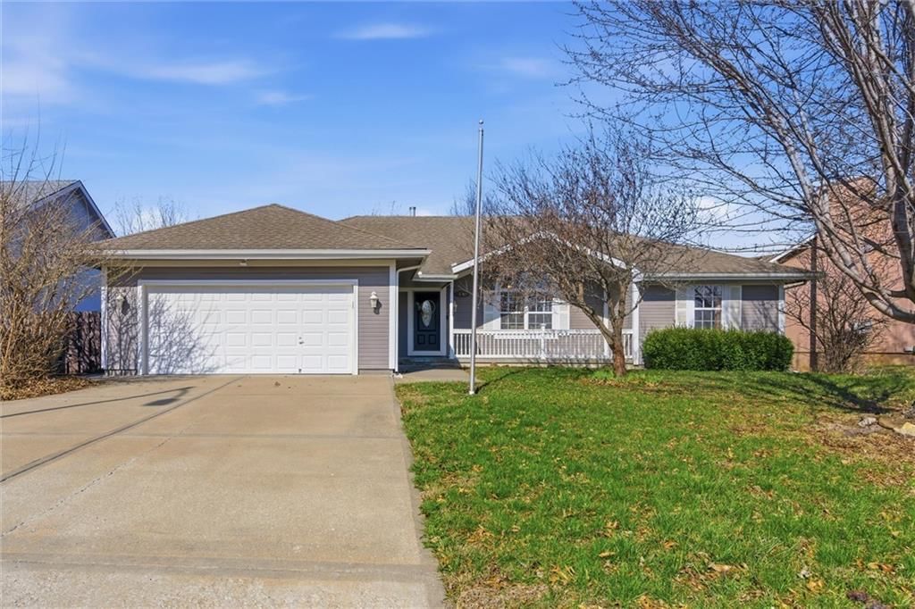 3708 Richmond Drive, Leavenworth, KS