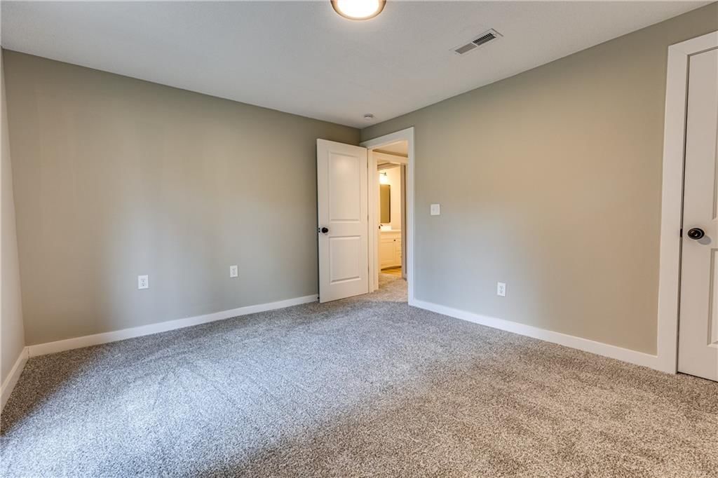 337 W Sugar Lake Drive — photo 45
