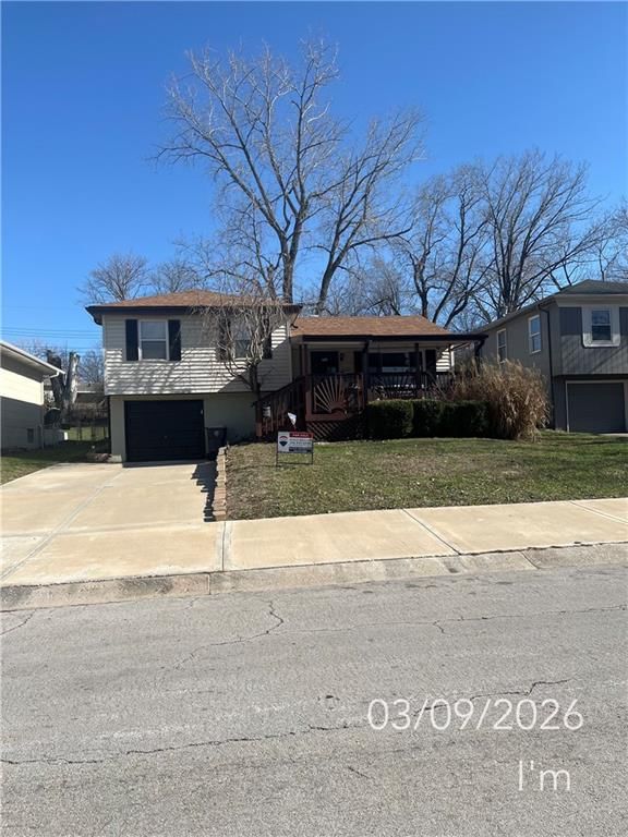 4821 N Tullis Drive, Kansas City, MO