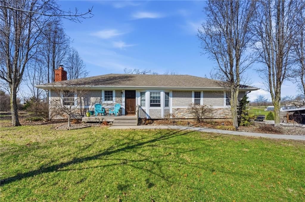 21816 S HANNAH Road, Harrisonville, MO