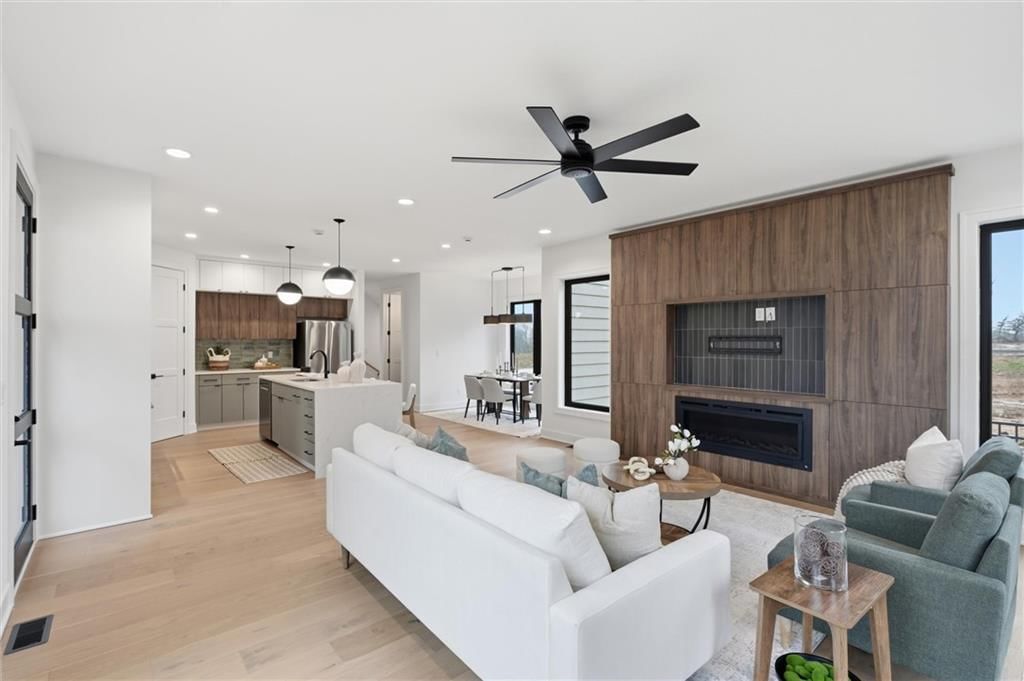 2602 NW 84th Terrace — photo 5
