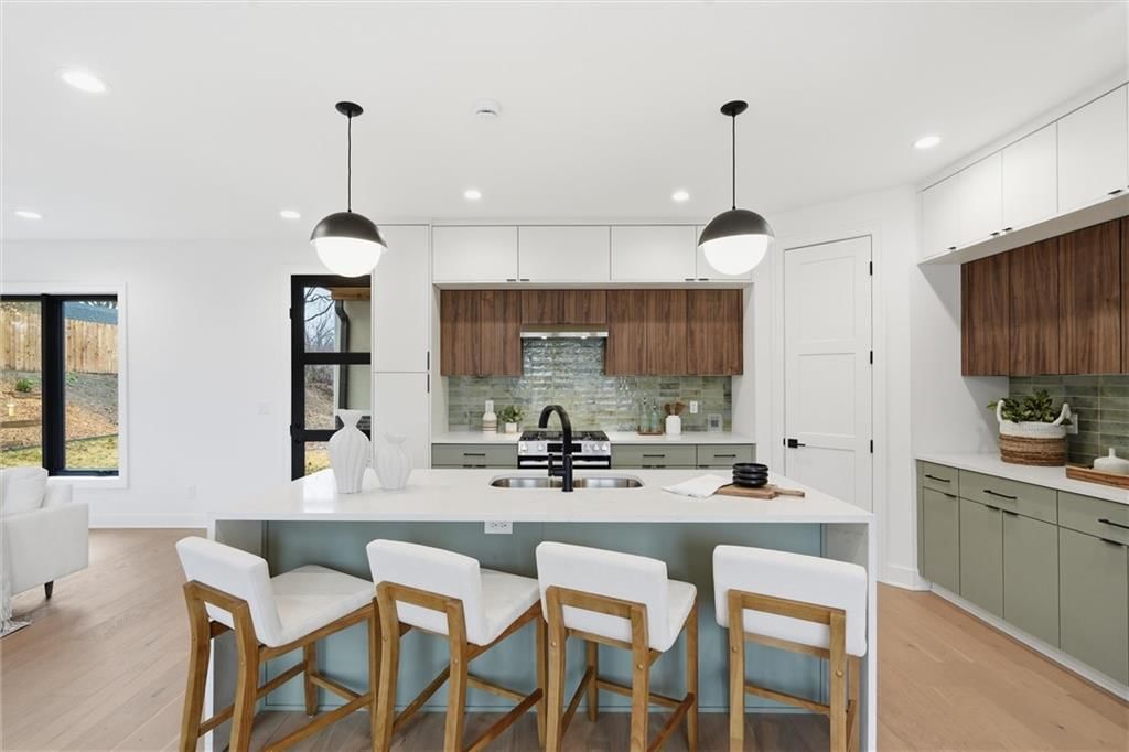 2602 NW 84th Terrace — photo 10